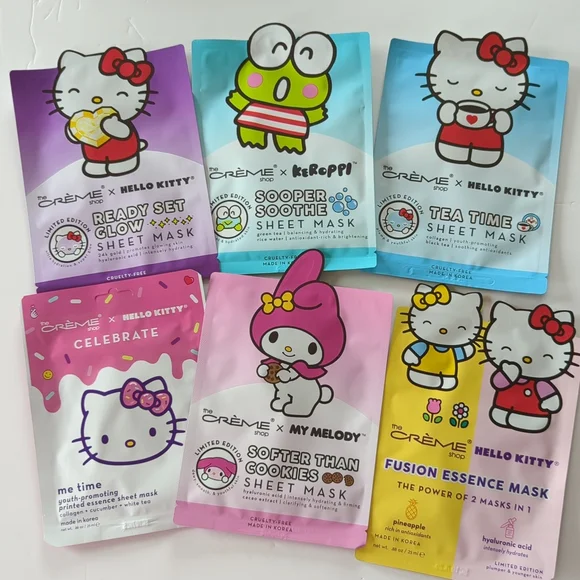 NWT Hello Kitty Face Mask Set - Picture 1 of 1